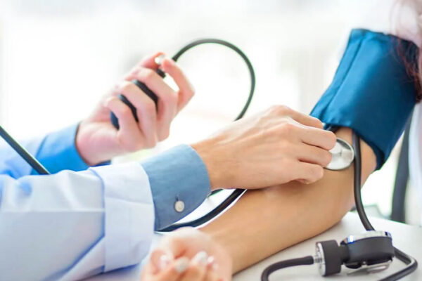 Hipertensiunea arteriala. Cauze simptome diagnostic si tratament
