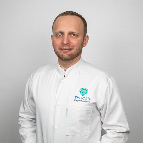 Dr. Marius Bența